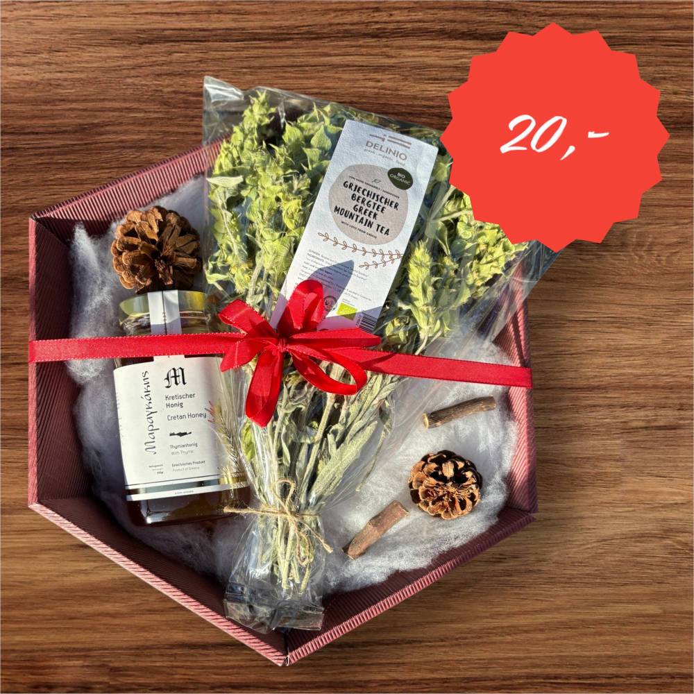 Weihnachtsgeschenk mit Bergtee als Strauß